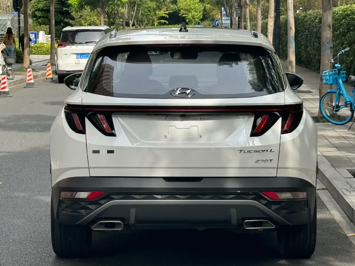 2021 Hyundai Tucson 1.5T 200HP L4 7DCT,autocango,china used car exporter,china ev exporter,chinese used car exporter,chinese used ev exporter