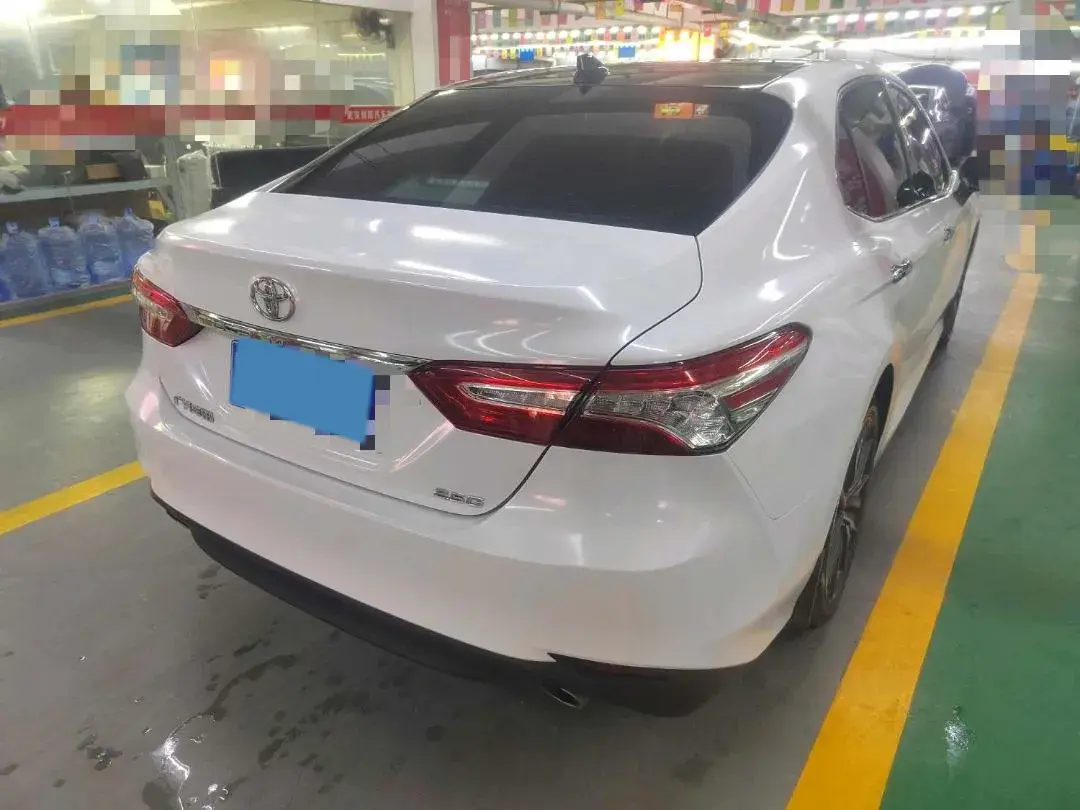 2021 TOYOTA CAMRY thumbnail 4