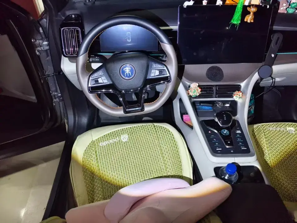 2022 BYD SONG thumbnail 4