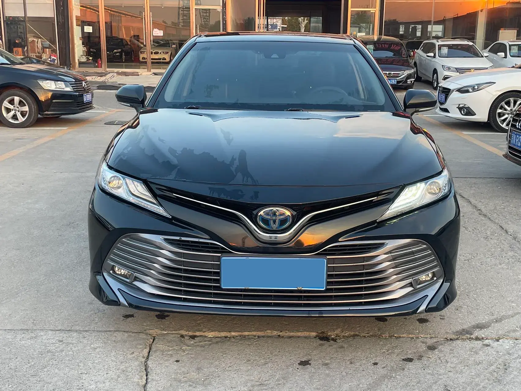 2019 TOYOTA CAMRY thumbnail 2