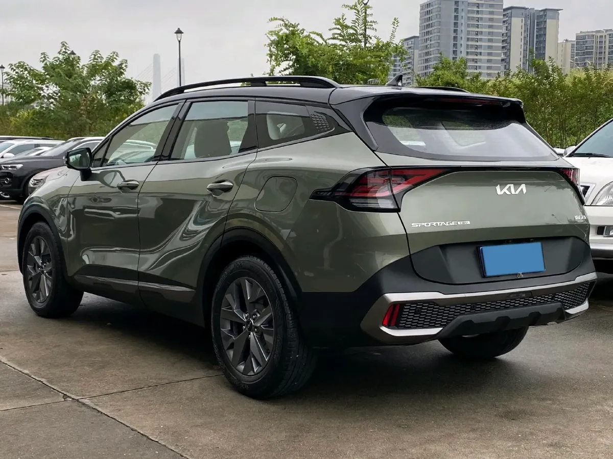 2023 Kia Sportage 2.0L 150HP L4 6AT Hybrid,autocango,china used car exporter,china ev exporter,chinese used car exporter,chinese used ev exporter