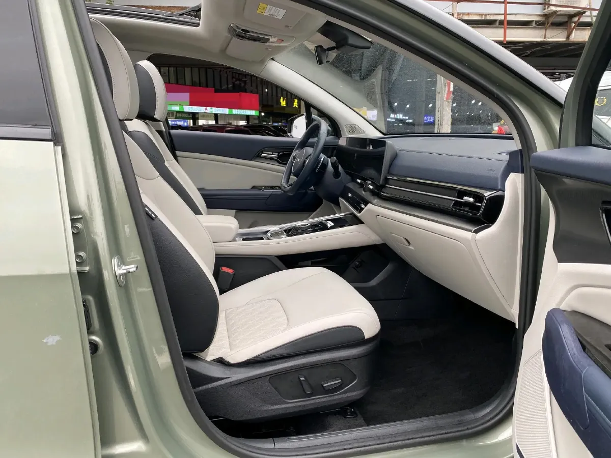 2023 Kia Sportage 2.0L 150HP L4 6AT Hybrid,autocango,china used car exporter,china ev exporter,chinese used car exporter,chinese used ev exporter