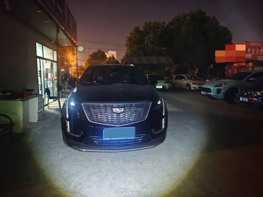 2020 CADILLAC XT5 thumbnail 2