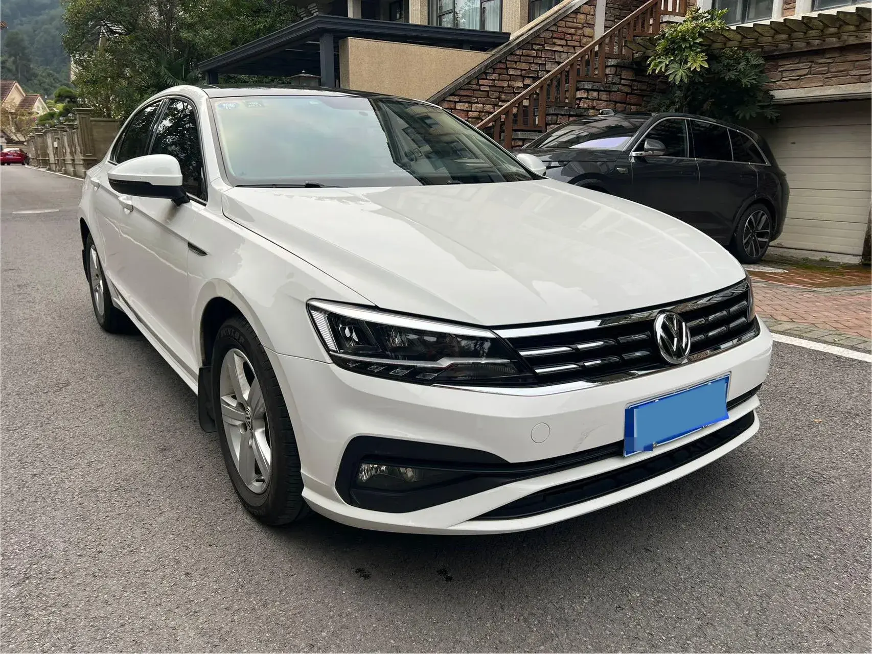 2019 VOLKSWAGEN LAMANDO thumbnail 3