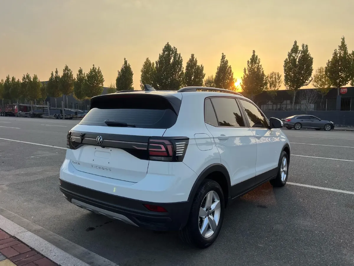 2023 Volkswagen T-Cross 1.5L 110HP L4 6AT,autocango,china used car exporter,china ev exporter,chinese used car exporter,chinese used ev exporter
