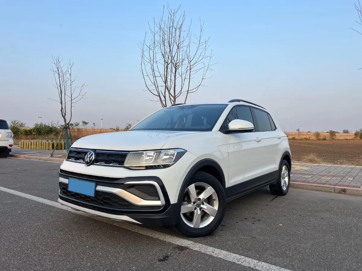 2023 Volkswagen T-Cross 1.5L 110HP L4 6AT