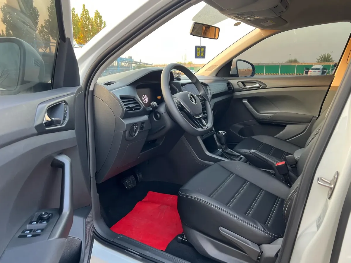 2023 Volkswagen T-Cross 1.5L 110HP L4 6AT,autocango,china used car exporter,china ev exporter,chinese used car exporter,chinese used ev exporter