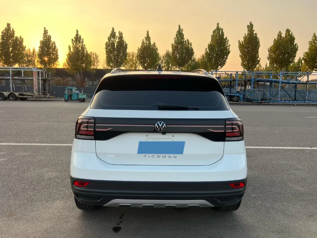 2023 Volkswagen T-Cross 1.5L 110HP L4 6AT,autocango,china used car exporter,china ev exporter,chinese used car exporter,chinese used ev exporter