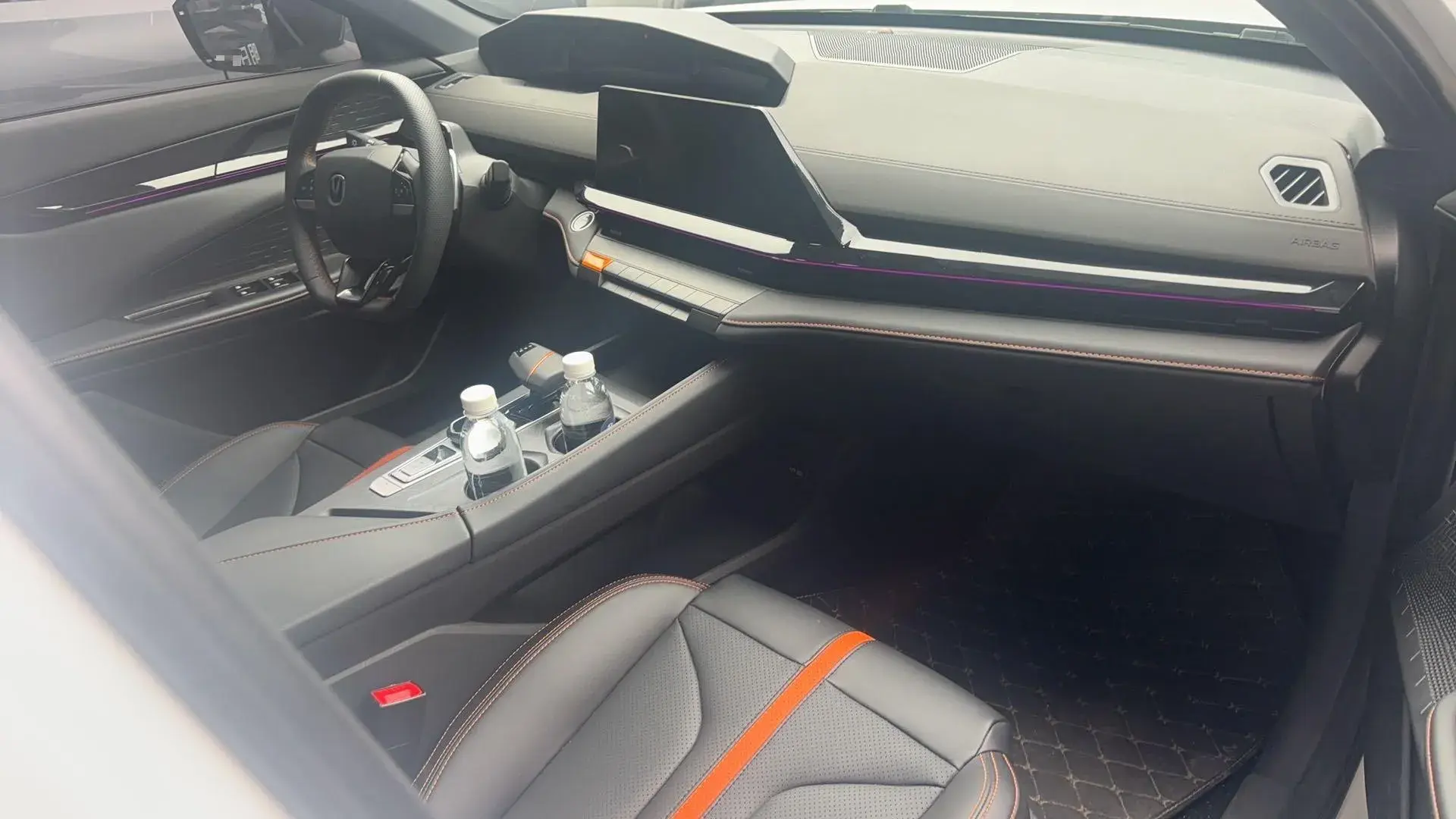 2023 CHANGAN UNI-V thumbnail 4