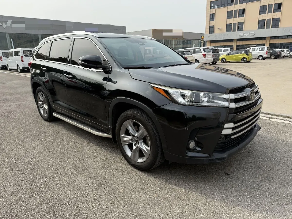 2018 Toyota Highlander 2.0T 220HP L4 6AT,autocango,china used car exporter,china ev exporter,chinese used car exporter,chinese used ev exporter