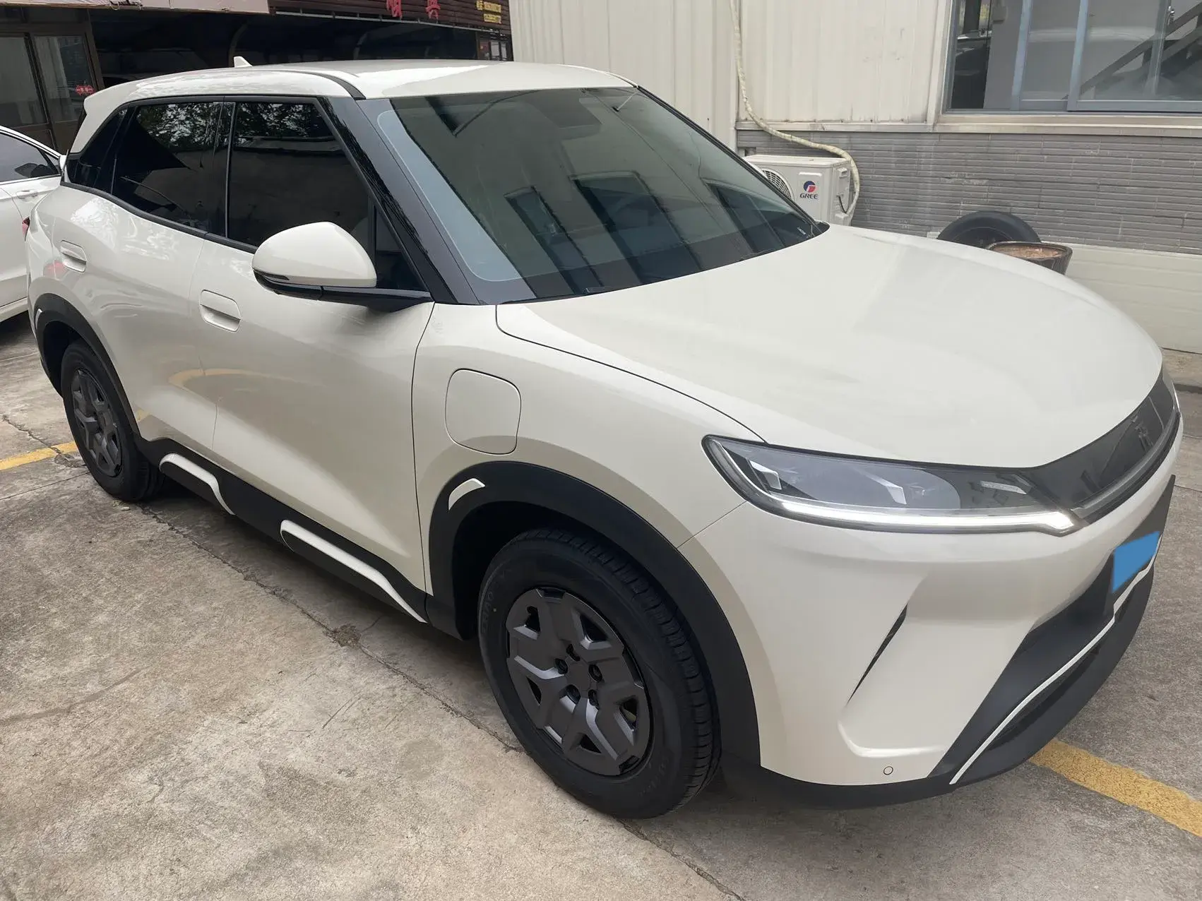 2025 BYD YUANUP thumbnail 3