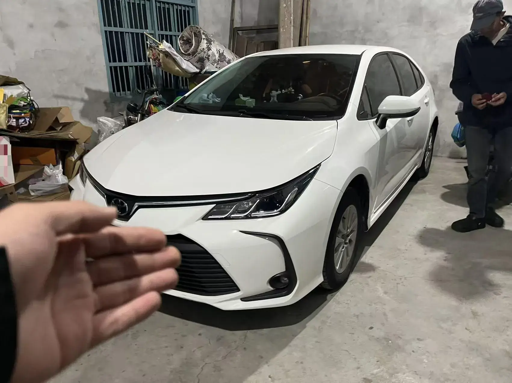 2023 TOYOTA COROLLA view 1