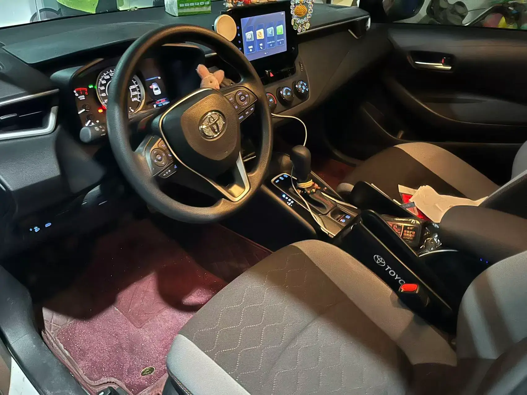 2023 TOYOTA COROLLA thumbnail 4