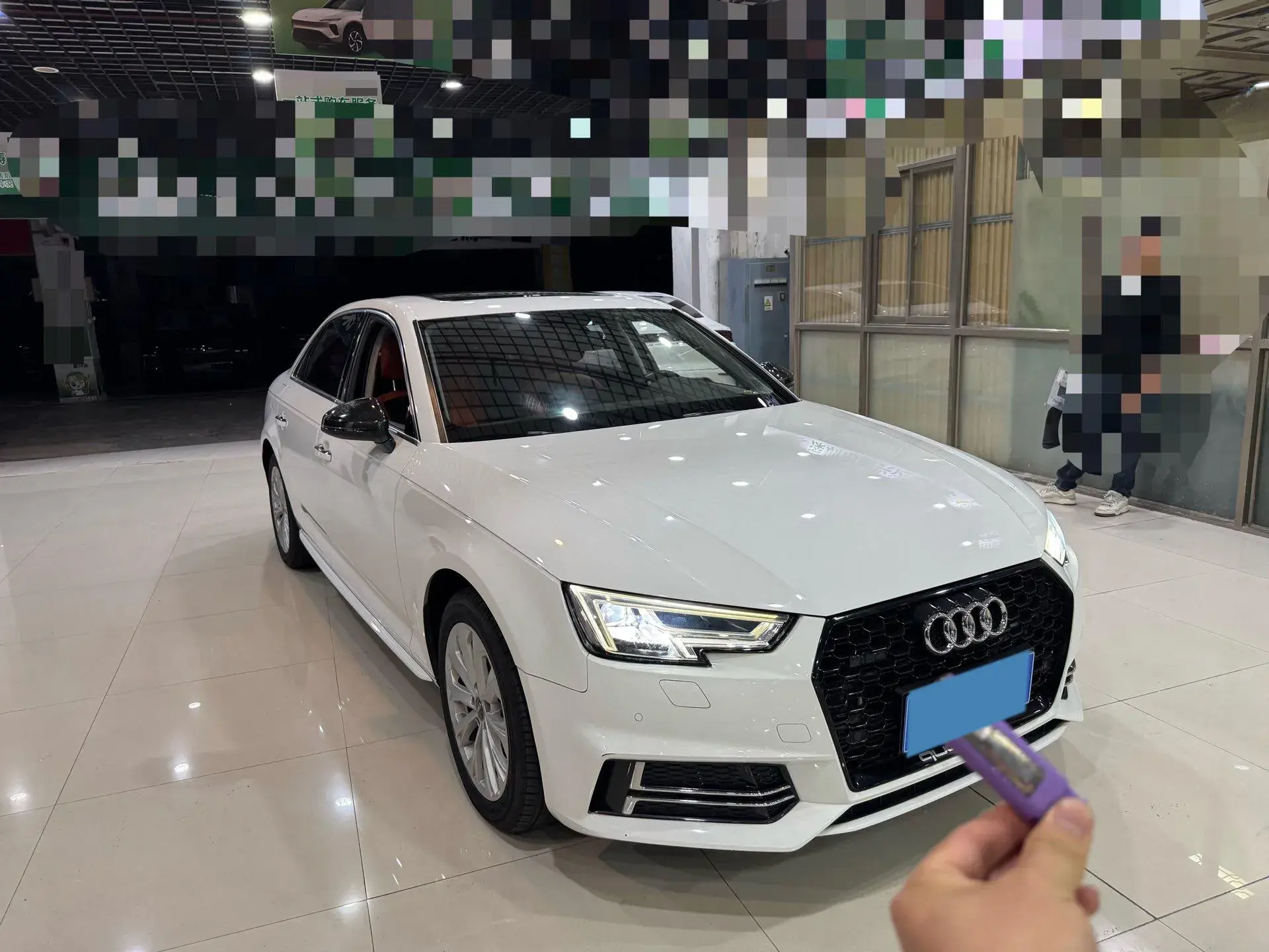 2019 AUDI A4L thumbnail 2