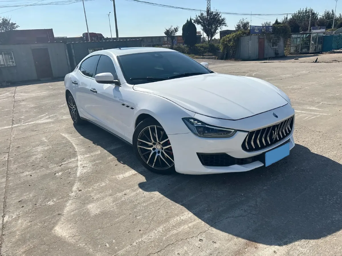 2018 Maserati Ghibli 3.0T 350HP V6 8AT,autocango,china used car exporter,china ev exporter,chinese used car exporter,chinese used ev exporter