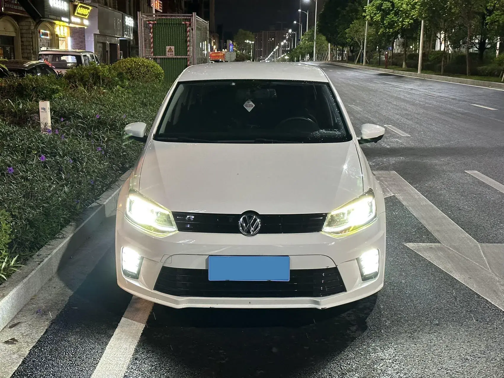 2018 VOLKSWAGEN POLO thumbnail 2