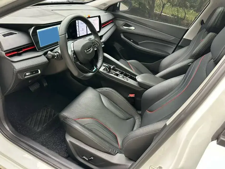 2024 GEELY BINRAY thumbnail 4