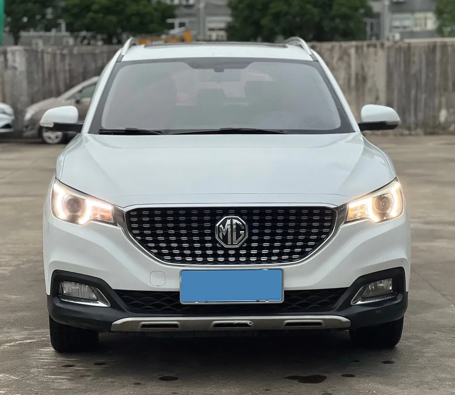 2018 MG ZS thumbnail 2