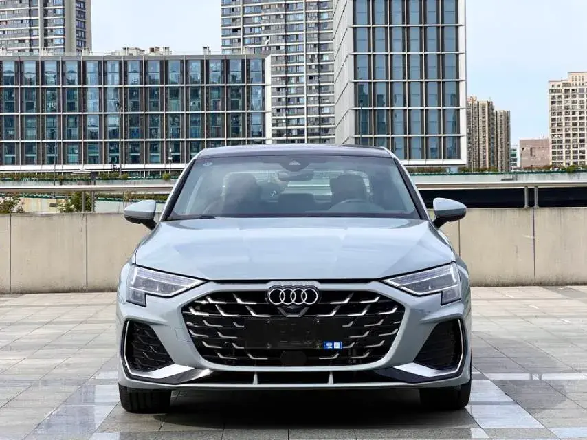 2025 AUDI A3 thumbnail 2