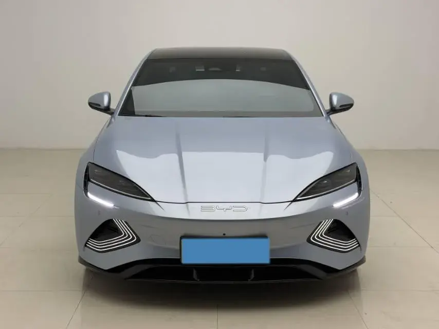 2022 BYD SEAL thumbnail 2