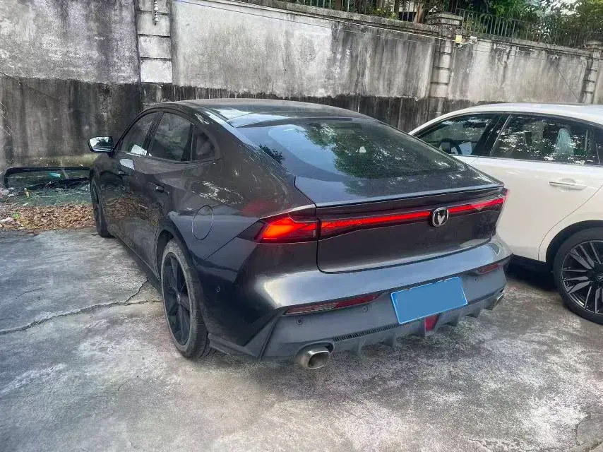 2022 CHANGAN UNI-V thumbnail 2