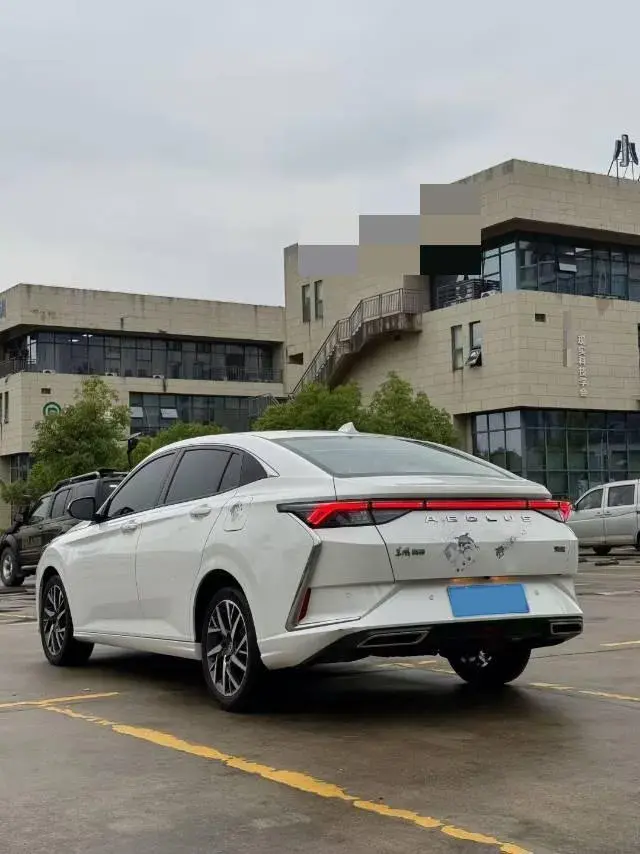 2020 DONGFENG AEOLUS thumbnail 3