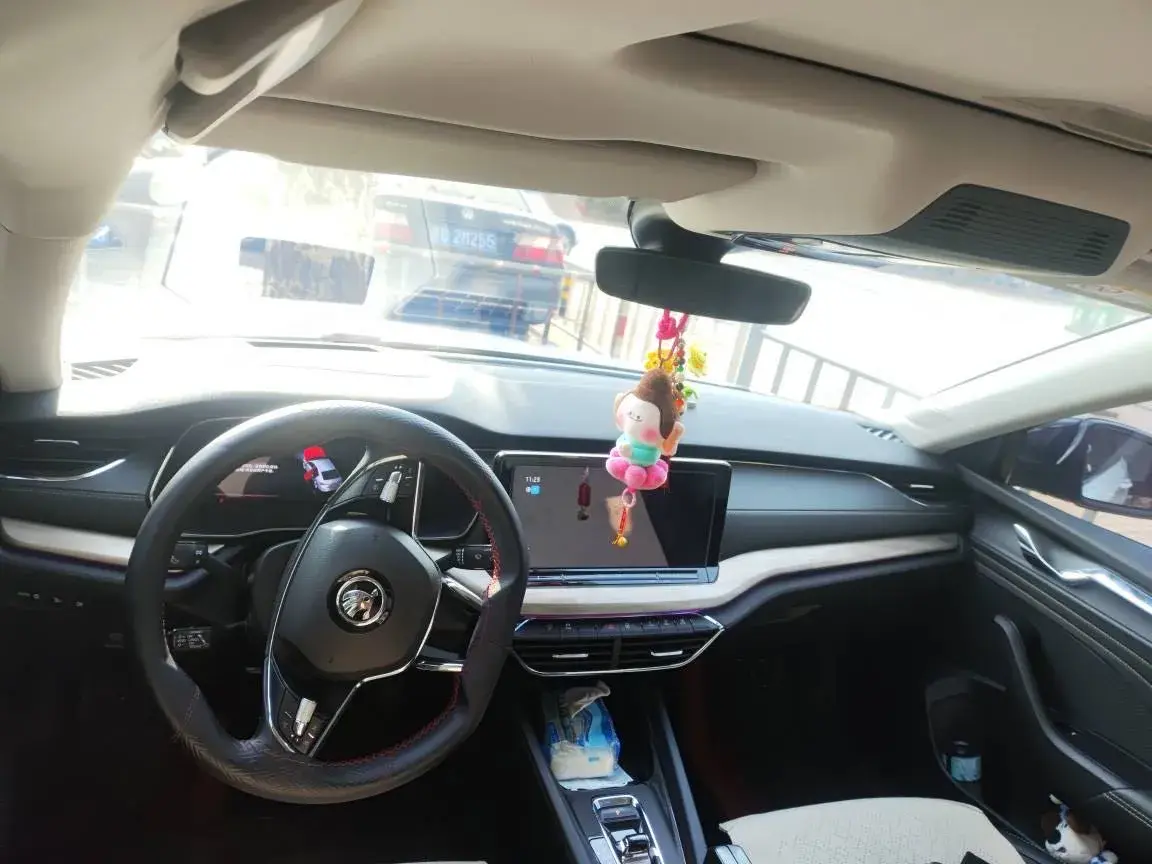 2022 SKODA OCTAVIA thumbnail 3