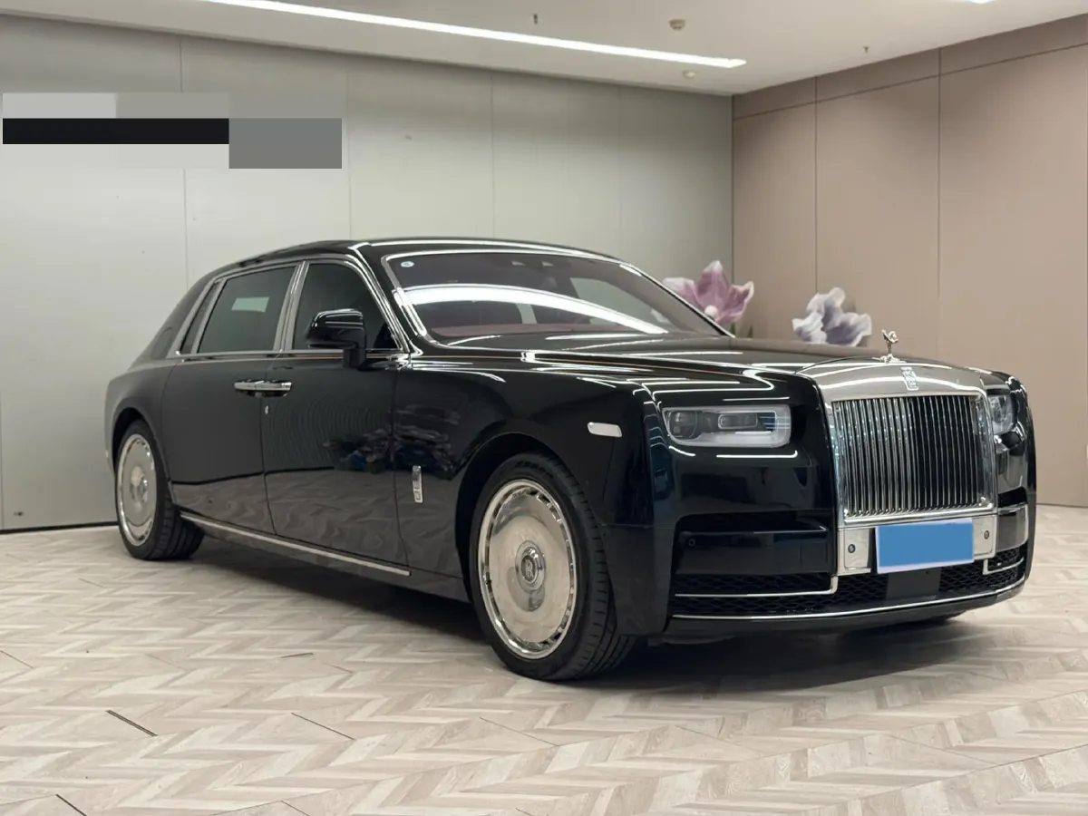 2018 Rolls-Royce Phantom 6.7T 571HP V12 8AT,autocango,china used car exporter,china ev exporter,chinese used car exporter,chinese used ev exporter