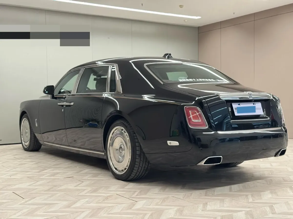 2018 Rolls-Royce Phantom 6.7T 571HP V12 8AT,autocango,china used car exporter,china ev exporter,chinese used car exporter,chinese used ev exporter