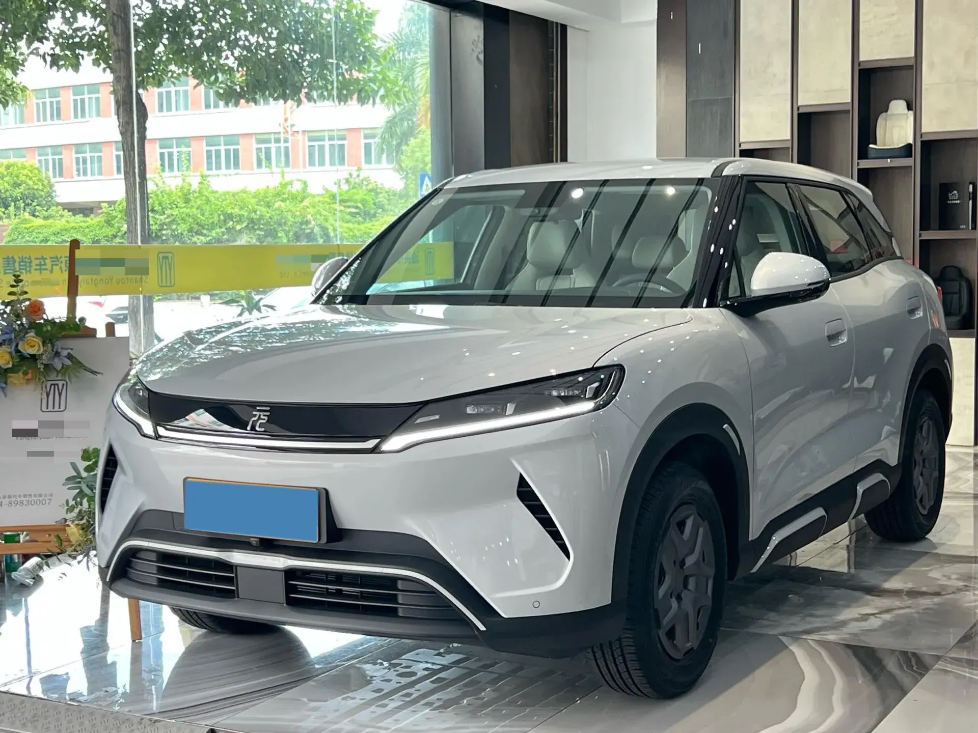 2025 BYD YUANUP view 1