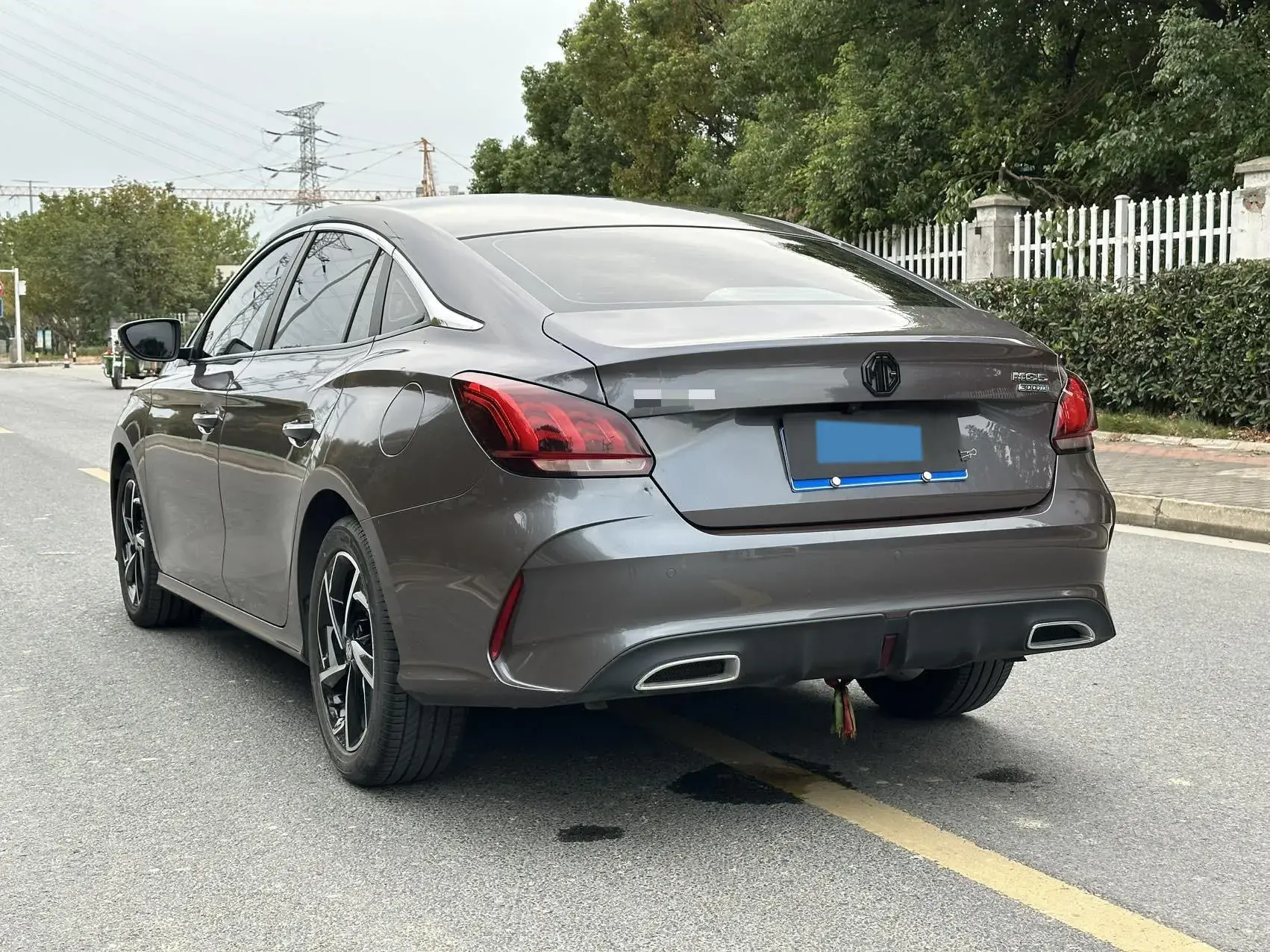 2021 MG 5 thumbnail 4