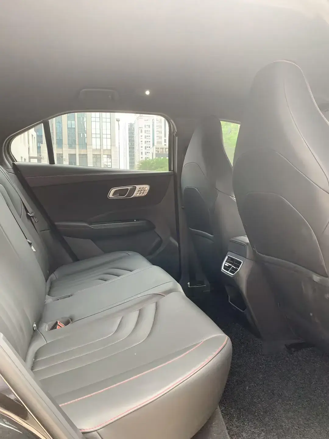 2025 NETA X thumbnail 2