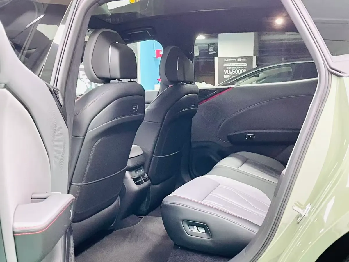 2025 Zeekr 007GT BEV 100.01KWH,autocango,china used car exporter,china ev exporter,chinese used car exporter,chinese used ev exporter