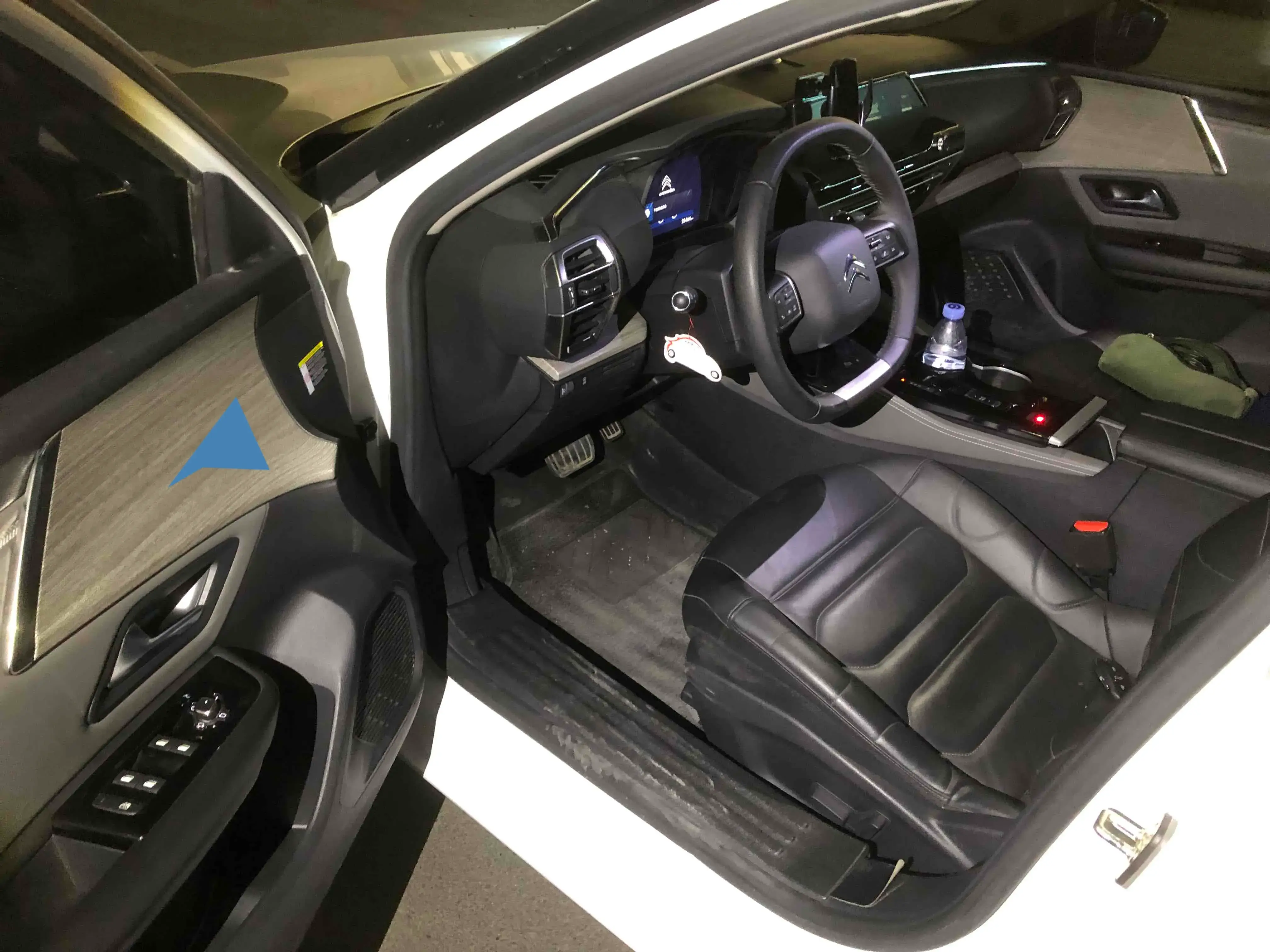 2021 CITROEN C5 thumbnail 4