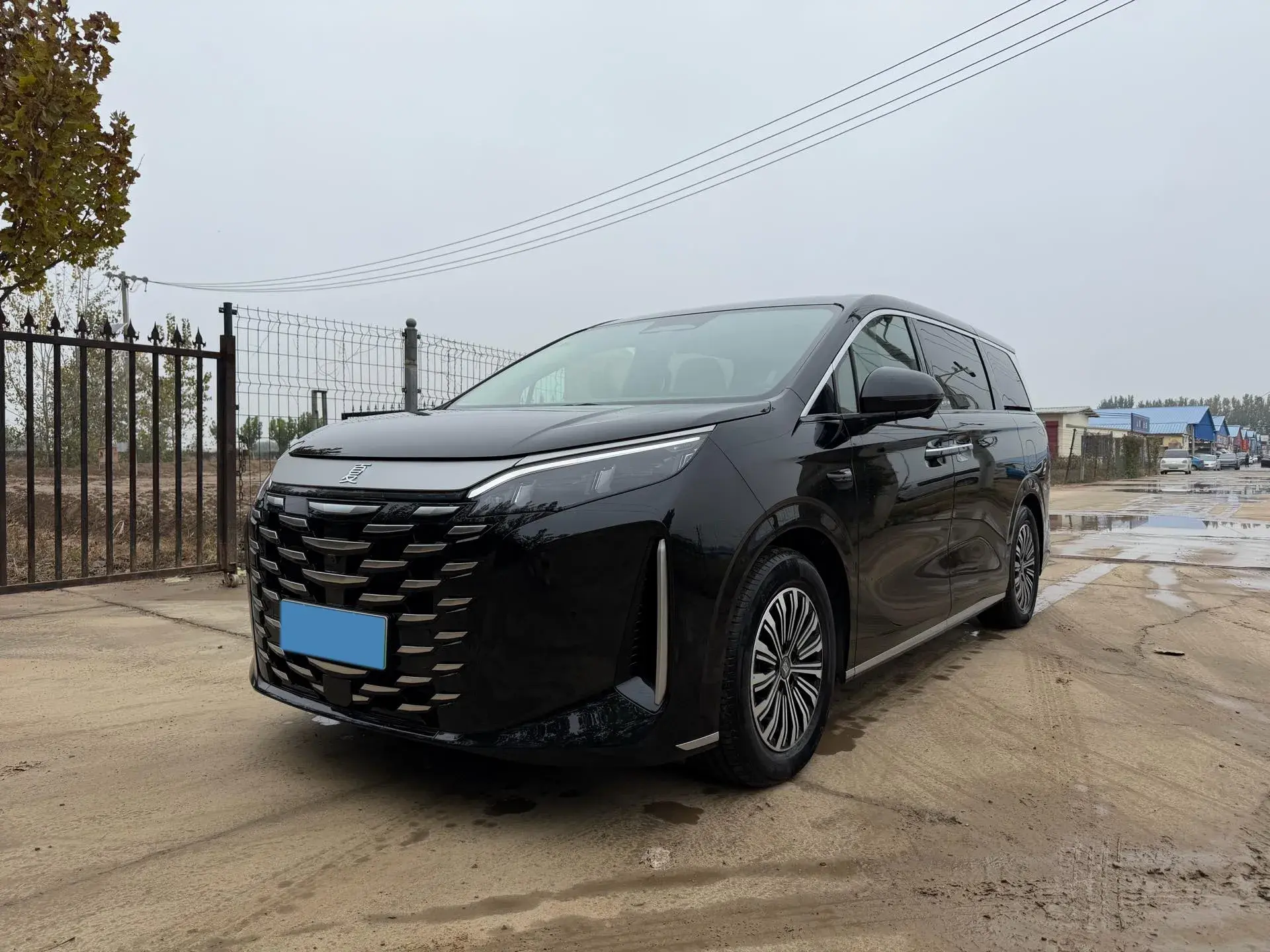 2025 BYD XIA view 1