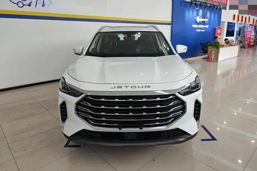 2023 JETOUR X70 thumbnail 3