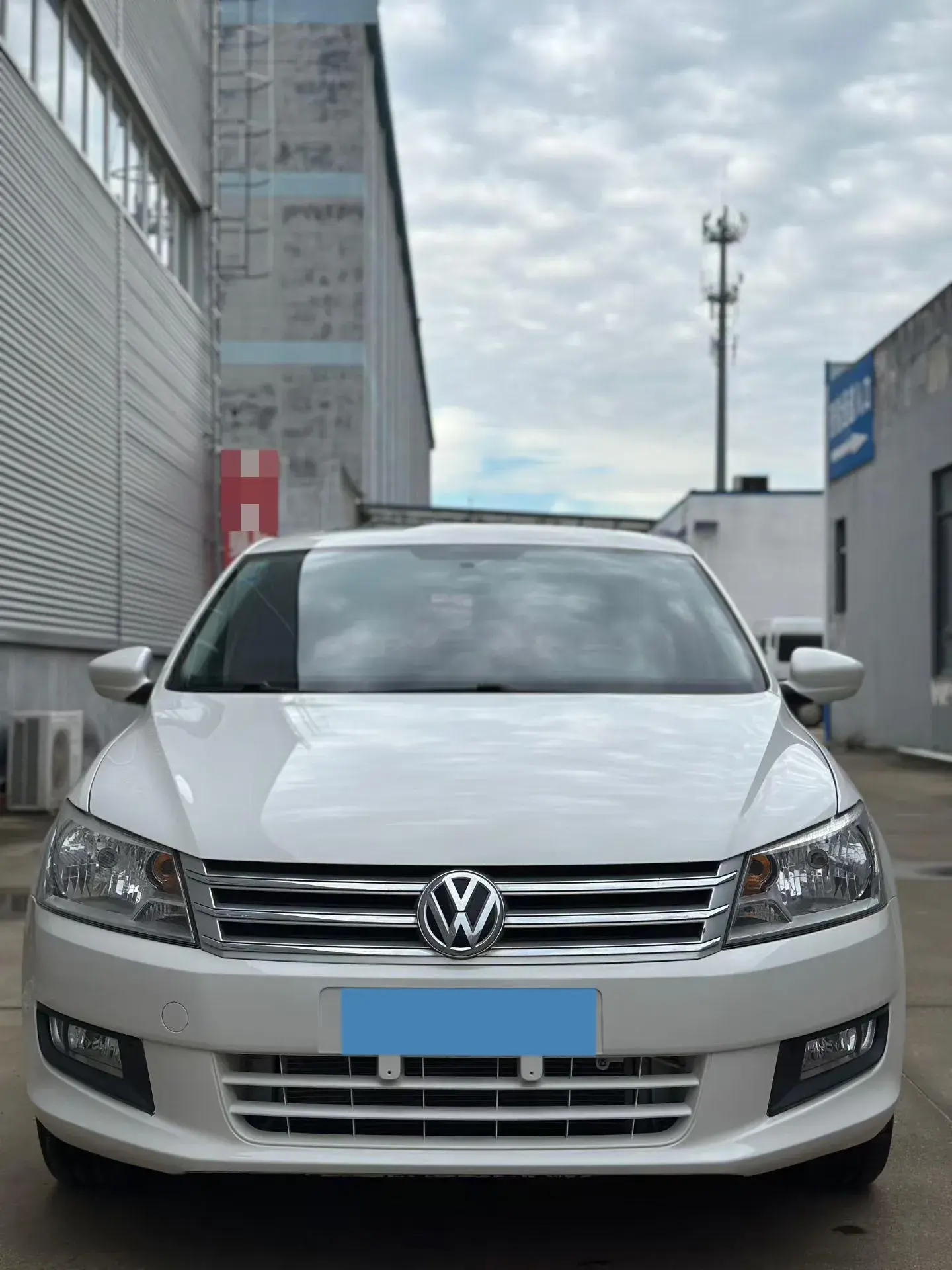 2019 VOLKSWAGEN BORA thumbnail 3