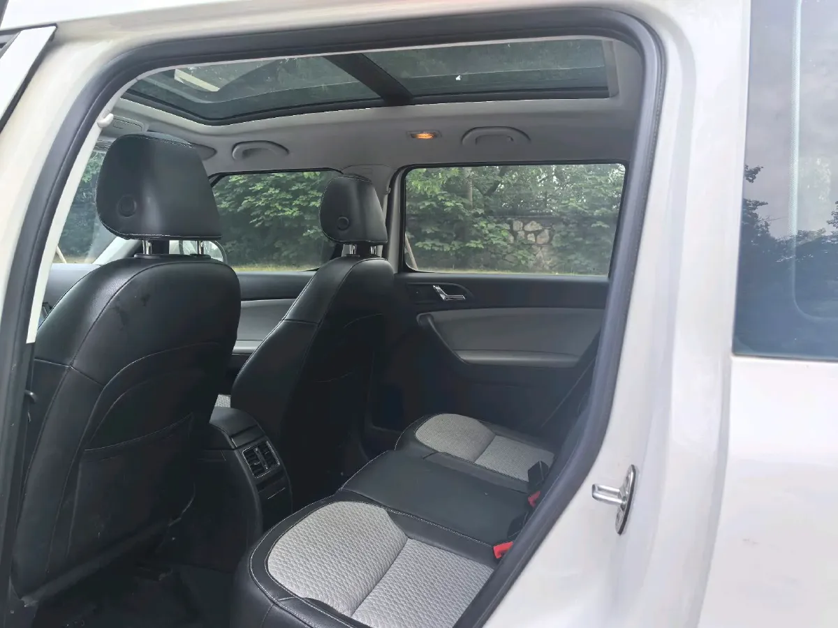 2016 Skoda Yeti 1.4T 150HP L4 7DCT,autocango,china used car exporter,china ev exporter,chinese used car exporter,chinese used ev exporter