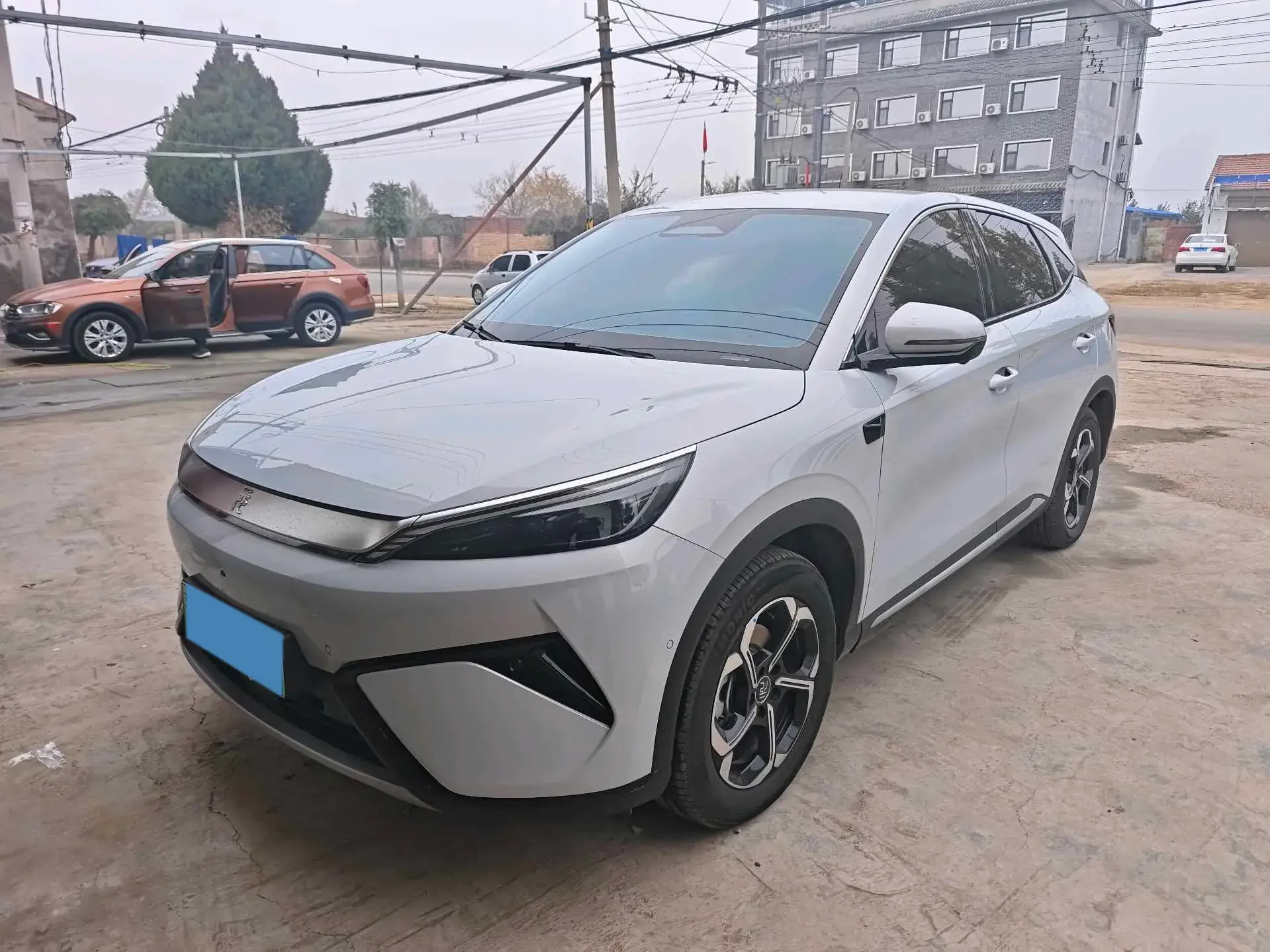 2025 BYD YUAN view 1