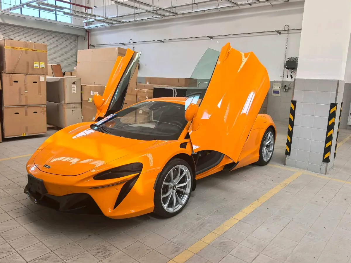 2023 McLaren Artura 3.0T 585HP V6 8DCT PHEV 7.4KWH,autocango,china used car exporter,china ev exporter,chinese used car exporter,chinese used ev exporter