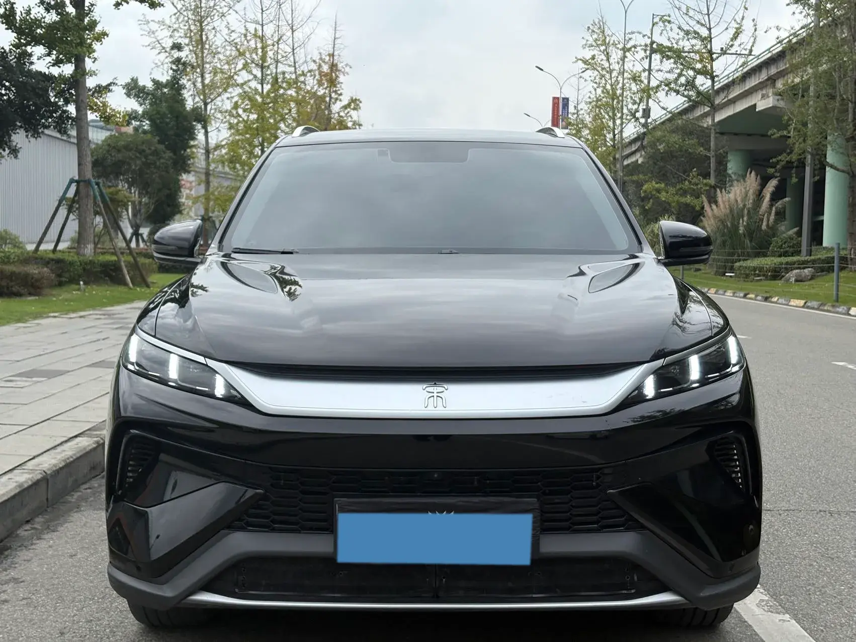 2025 BYD SONG thumbnail 2