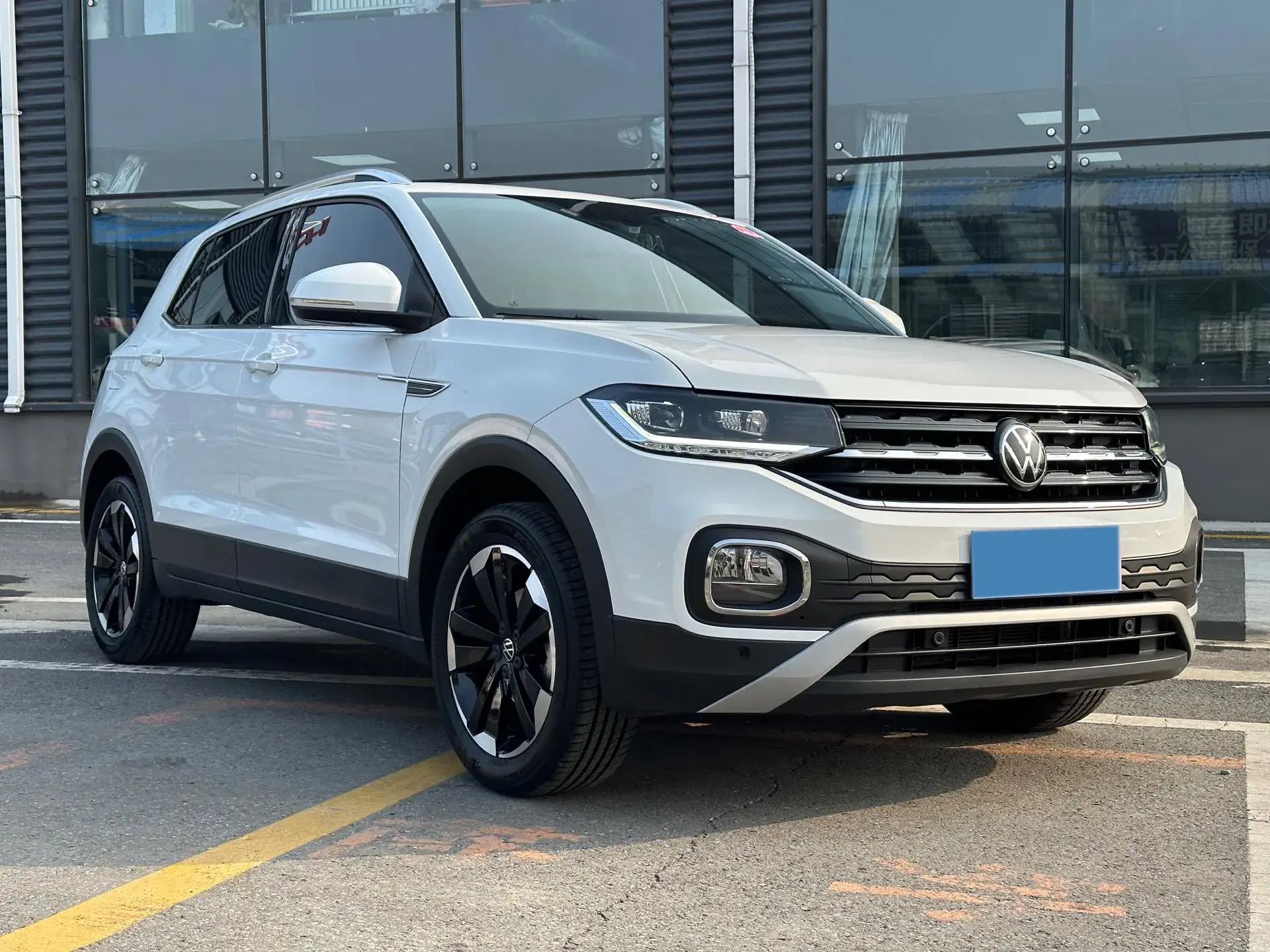 2021 VOLKSWAGEN TACQUA thumbnail 3