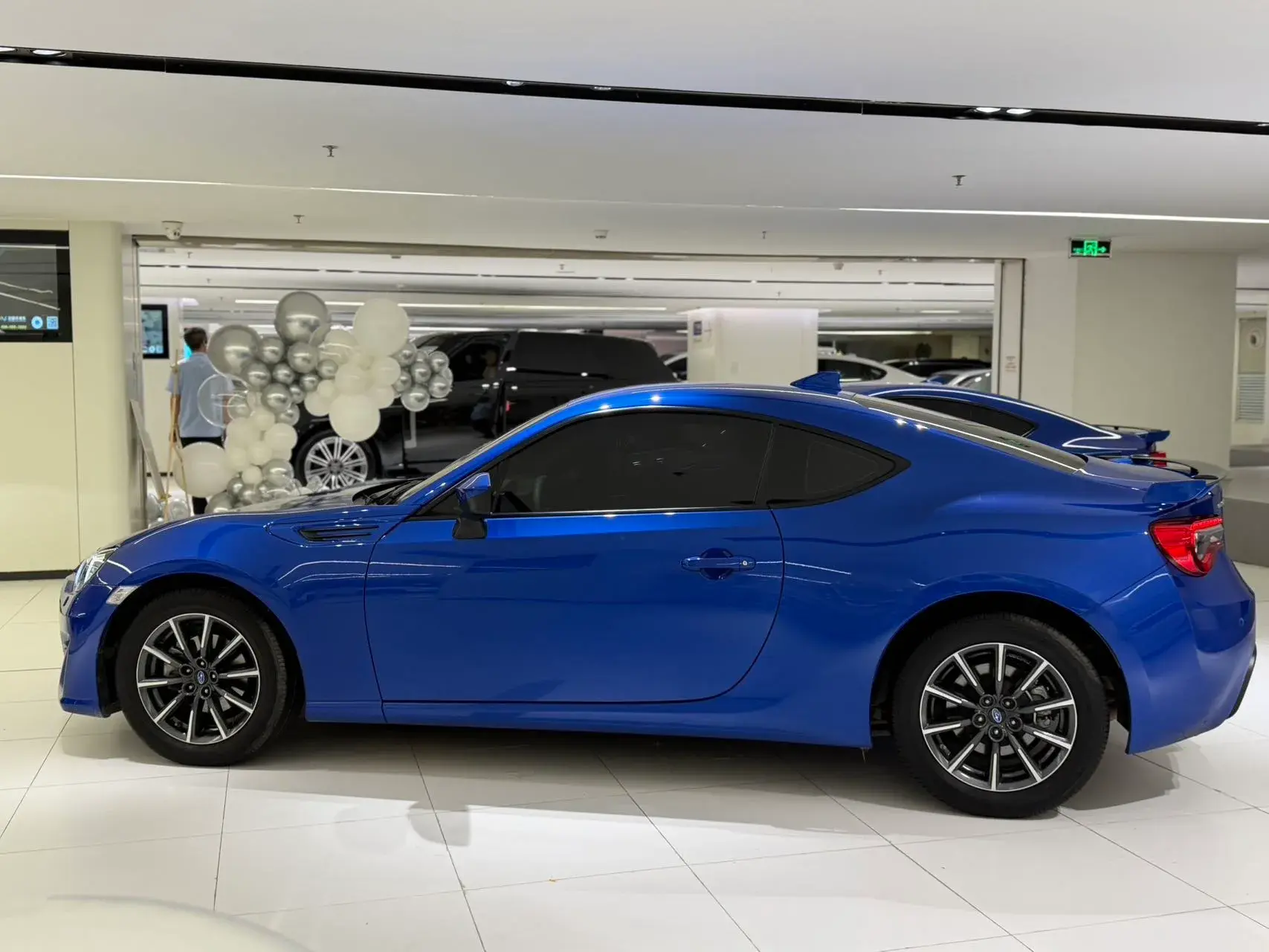 2019 SUBARU XV thumbnail 2