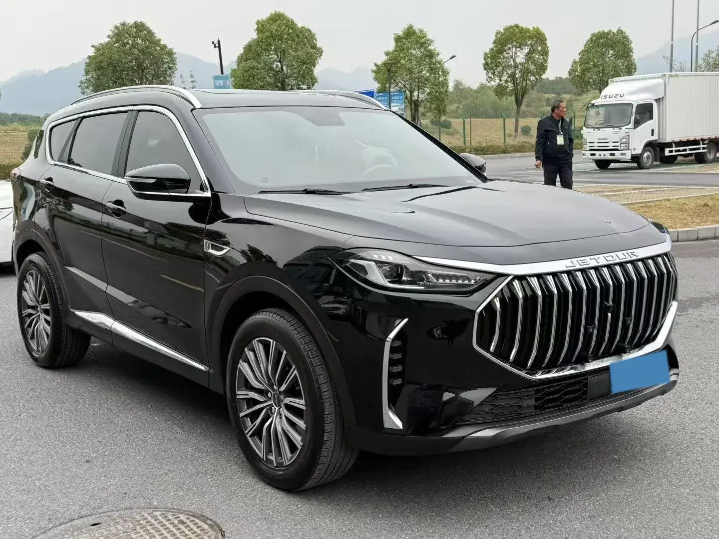 2024 JETOUR X70 thumbnail 3