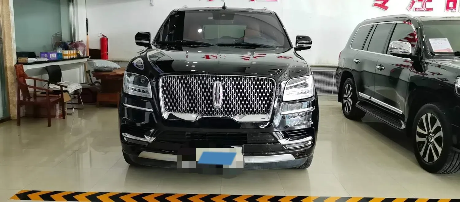 2018 Lincoln Navigator 3.5T 415HP V6 10AT,autocango,china used car exporter,china ev exporter,chinese used car exporter,chinese used ev exporter