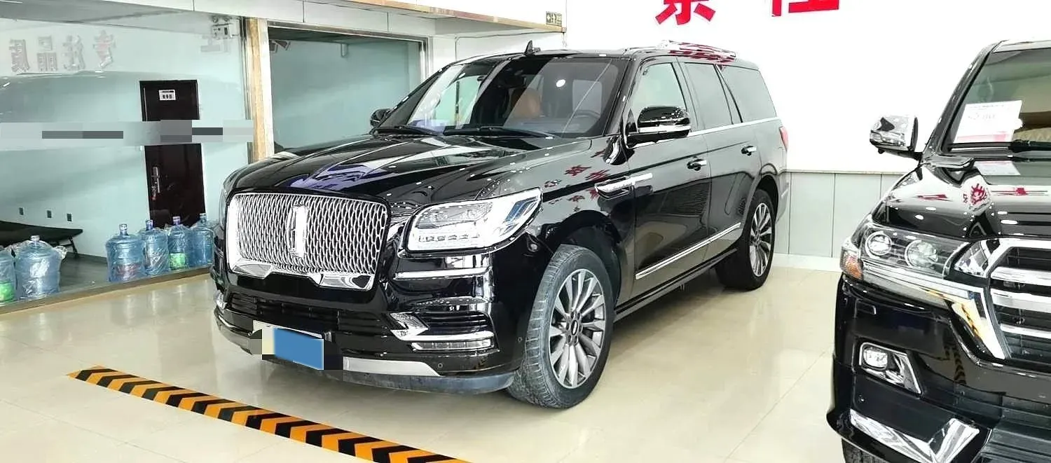 2018 Lincoln Navigator 3.5T 415HP V6 10AT,autocango,china used car exporter,china ev exporter,chinese used car exporter,chinese used ev exporter