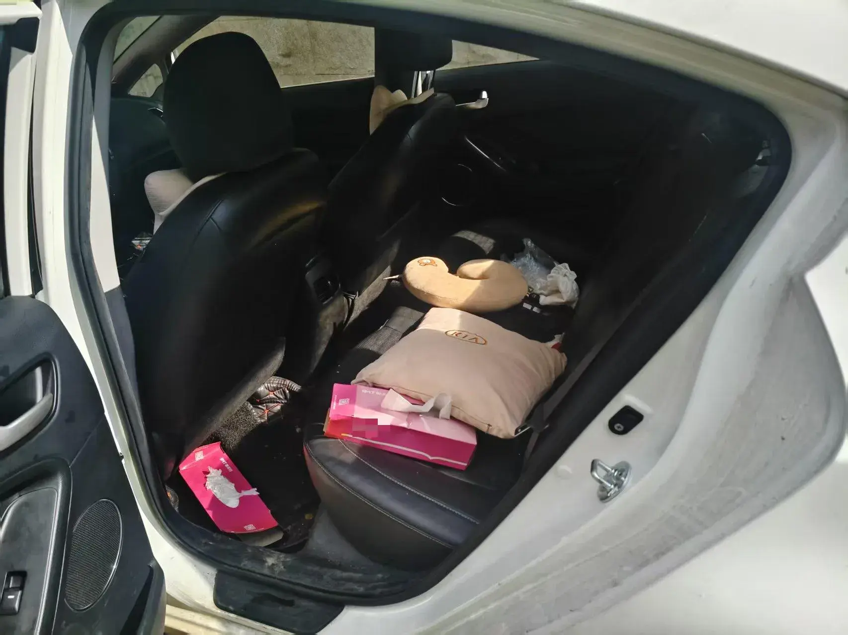 2017 KIA K3 thumbnail 3