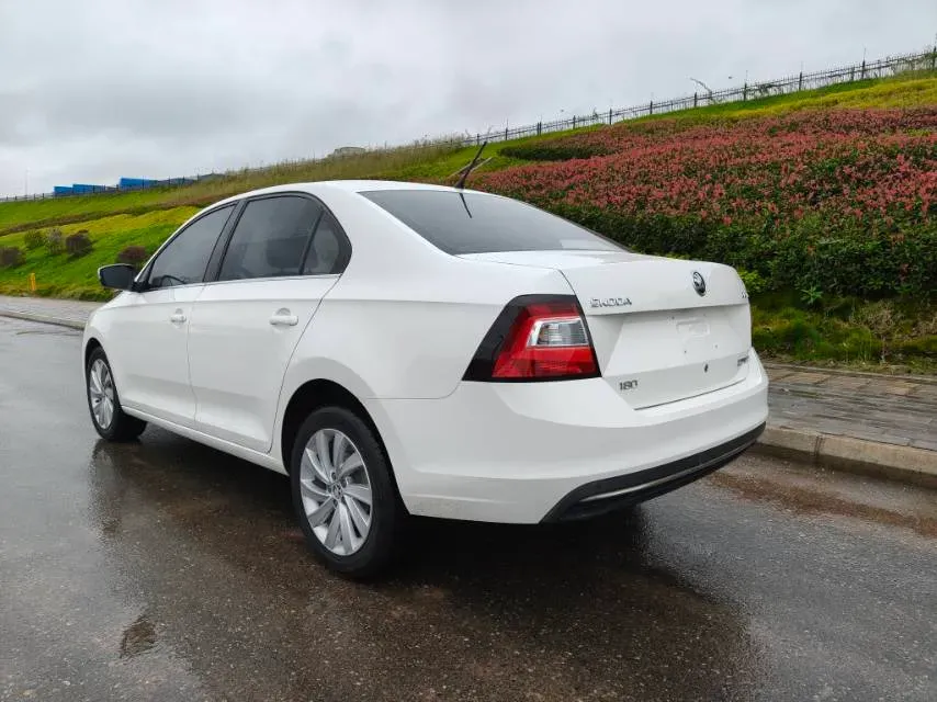 2018 Skoda Rapid 1.6L 110HP L4 6AT,autocango,china used car exporter,china ev exporter,chinese used car exporter,chinese used ev exporter