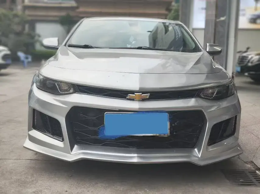 2018 CHEVROLET MALIBU thumbnail 2