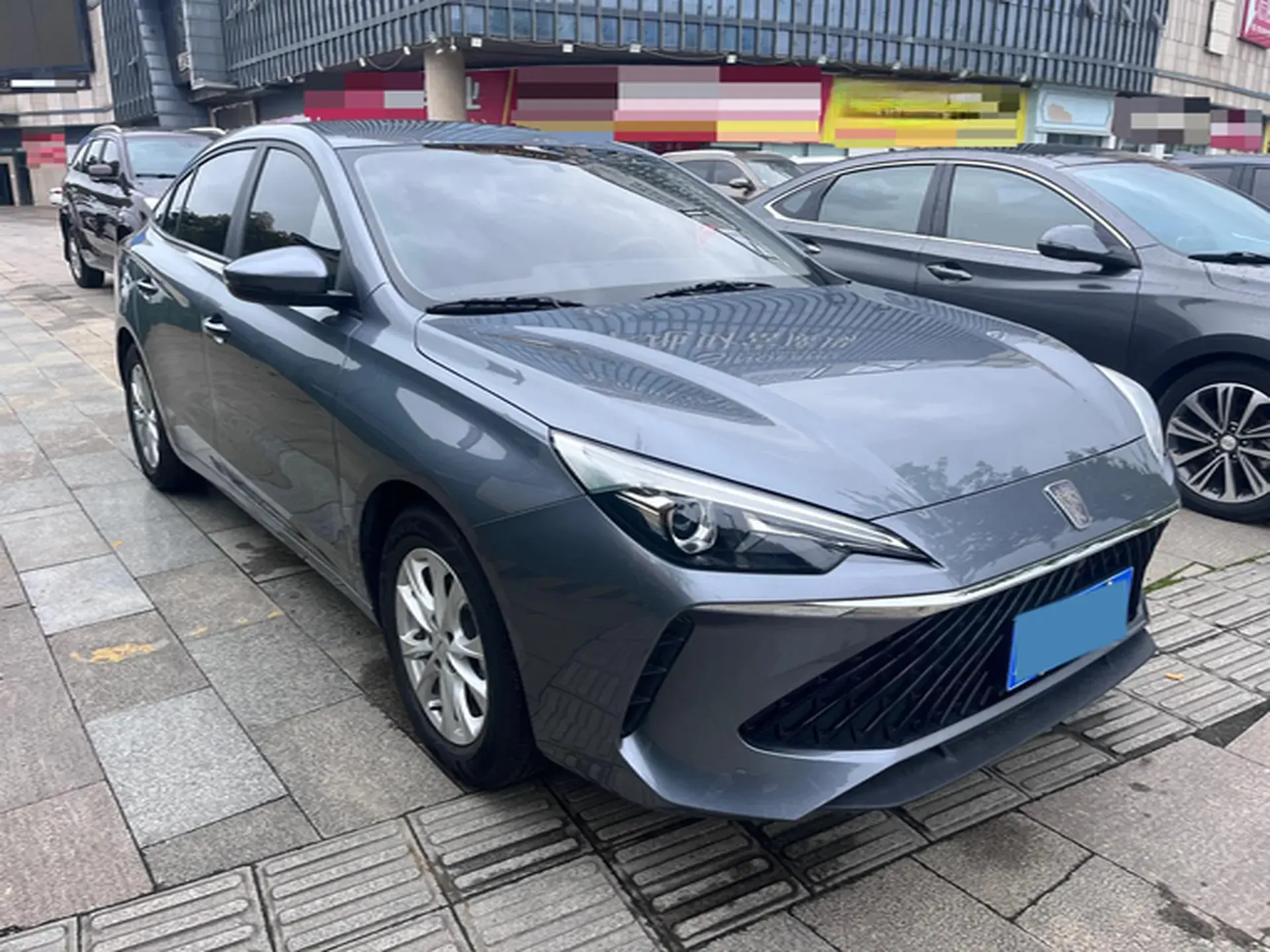 2023 ROEWE I5 thumbnail 2